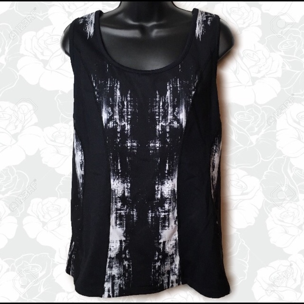 Tahari Sport Racerback Shelf Bra Tank Top